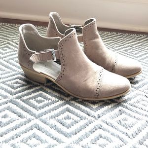 Qupid Ankle Boots Booties Shoes